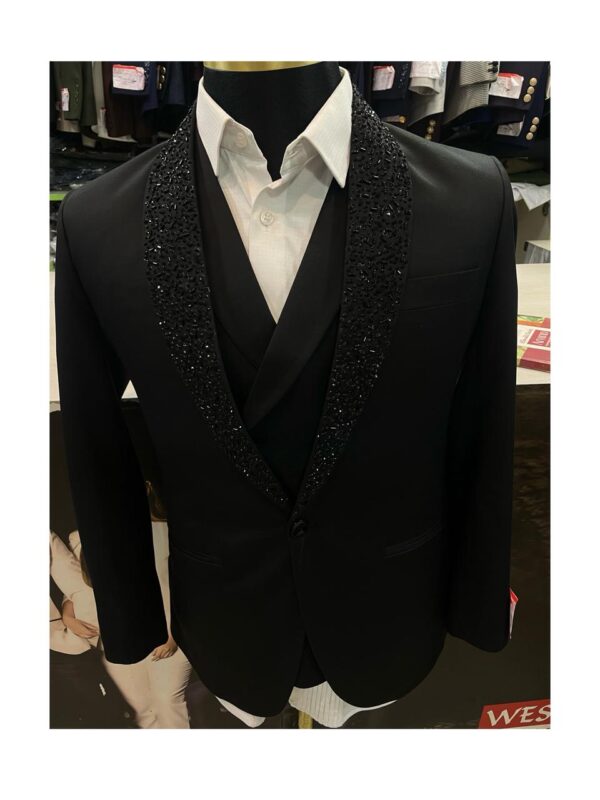 Suit Four