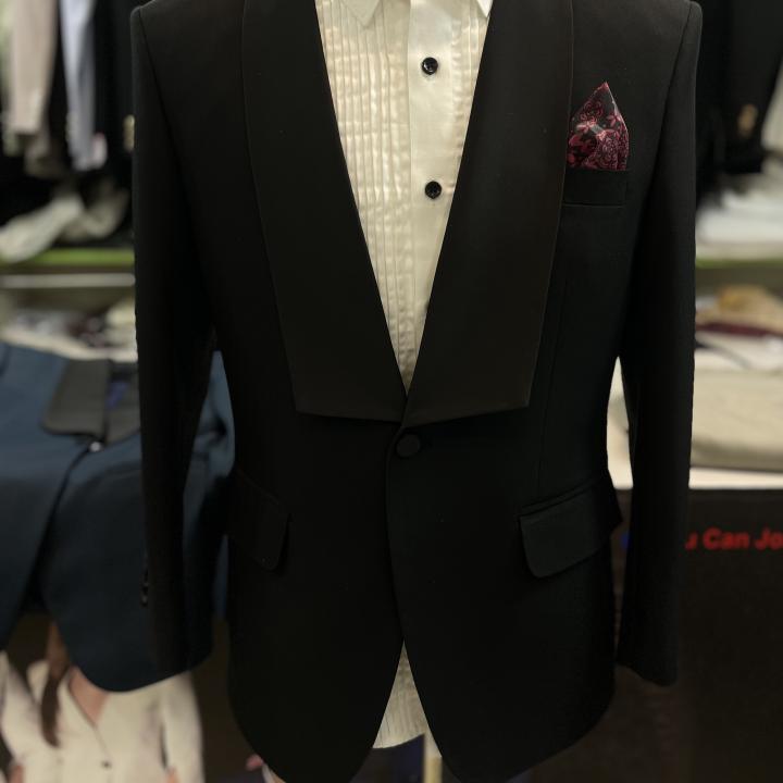 Bespoke Tuxedo 16