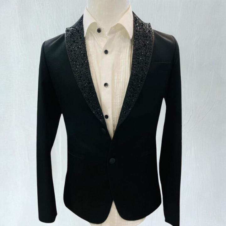 Elegant Black Men’s Blazer with Embellished Shawl Lapel